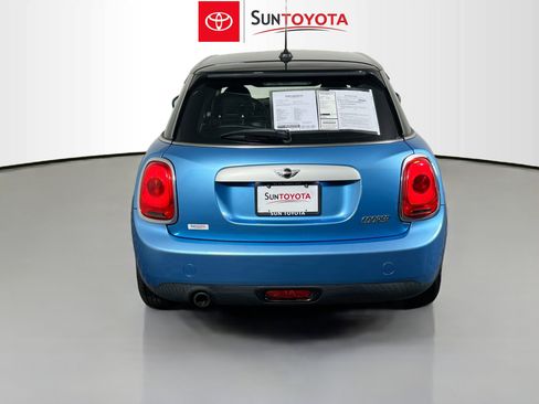 Used 2015 MINI Cooper 4-Door Hardtop FWD image 5