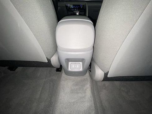 Certified 2026 Hyundai Elantra Sport FWD image 27