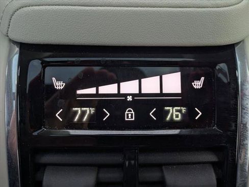 Used 2021 Volvo XC60 T6 Inscription w/ Advanced Package image 18