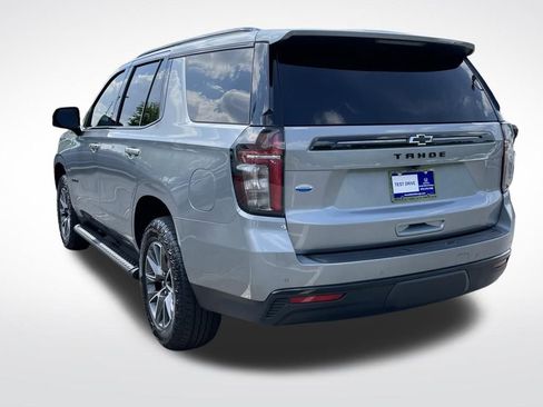 Used 2024 Chevrolet Tahoe Z71 w/ Luxury Package AWD/4WD image 4