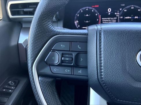 Certified 2024 Toyota Tacoma TRD Off-Road image 23