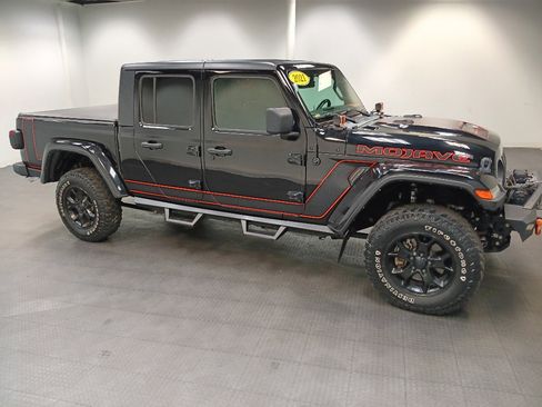 Used 2021 Jeep Gladiator Mojave image 6