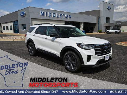 New 2026 Ford Explorer Active w/ Active Comfort Package AWD/4WD image 1