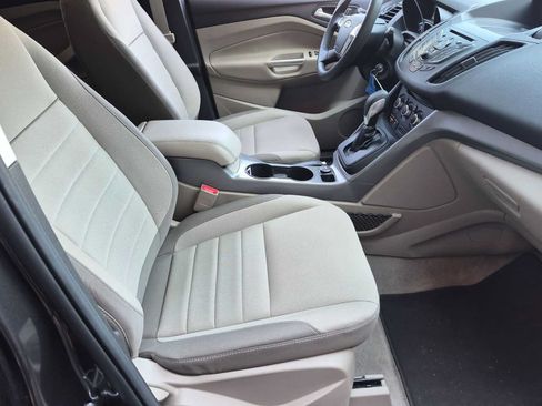 Used 2015 Ford Escape SE AWD/4WD image 21