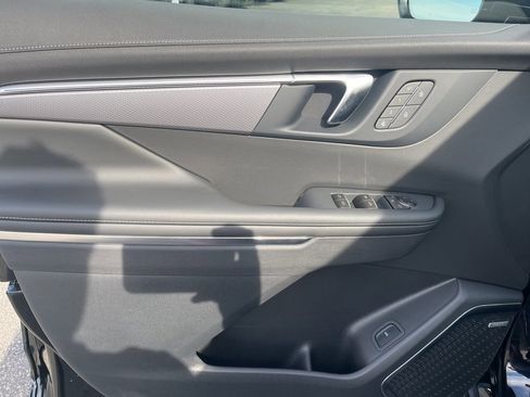 New 2026 Buick Enclave Sport Touring w/ Power Package image 10