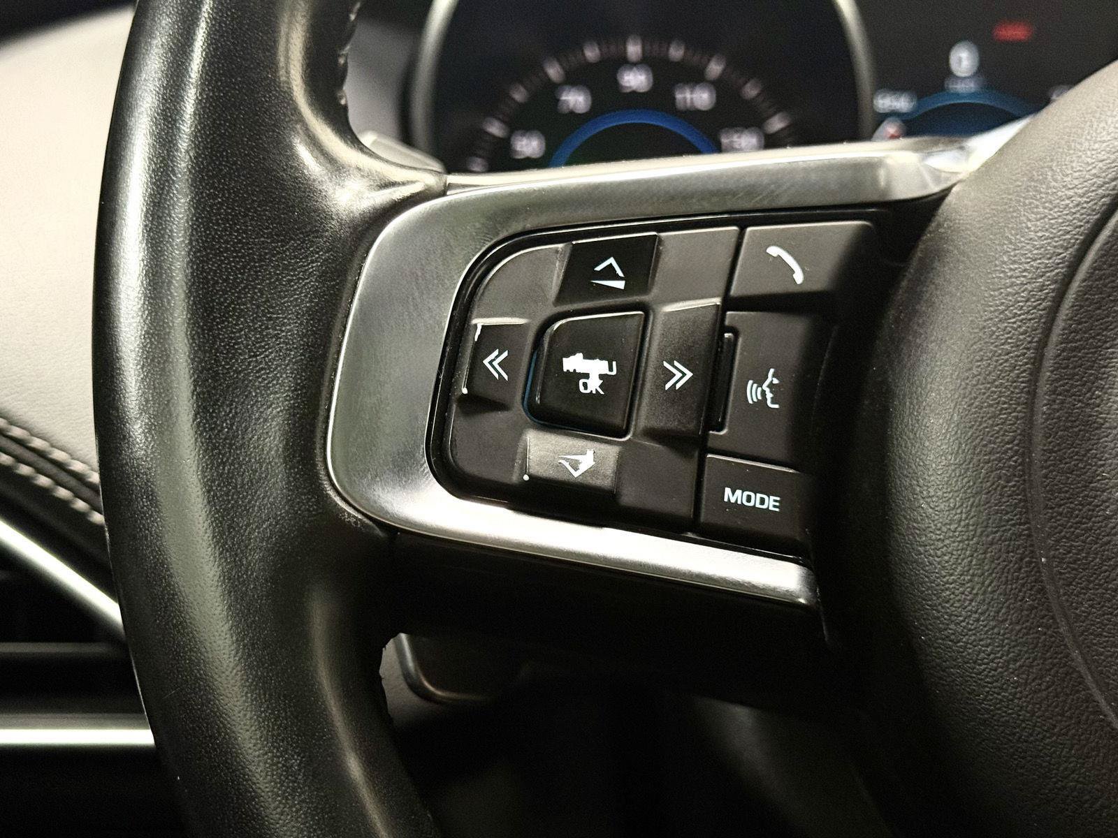 Used 2018 Jaguar F-PACE R-Sport AWD/4WD image 21