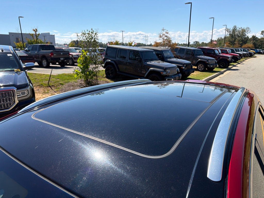 Used 2020 Lincoln Nautilus Reserve FWD image 4