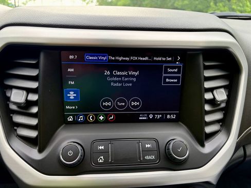 Used 2023 GMC Acadia SLE w/ Driver Convenience Package FWD image 26