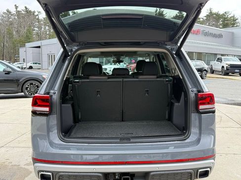New 2026 Volkswagen Atlas Peak Edition image 16