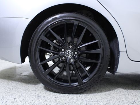 Used 2024 Toyota Camry XSE image 8