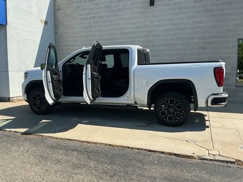 Used 2019 GMC Sierra 1500 AT4 w/ AT4 Premium Package AWD/4WD image 15