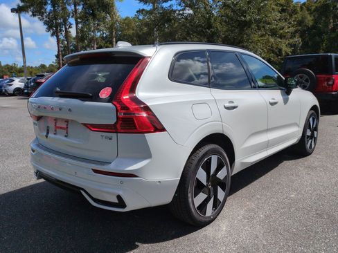 New 2025 Volvo XC60 T8 Plus w/ Protection Package Premier image 4
