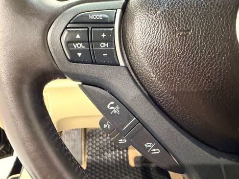 Used 2010 Acura TSX V6 Sedan image 26