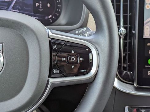Certified 2026 Volvo XC90 B6 Plus w/ Protection Package Premier AWD/4WD image 34