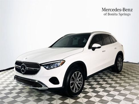 Certified 2023 Mercedes-Benz GLC 300 image 3