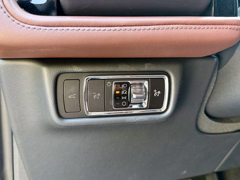 New 2026 Lincoln Aviator Reserve AWD/4WD image 12