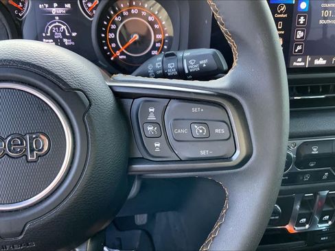Used 2024 Jeep Wrangler Sport AWD/4WD image 20