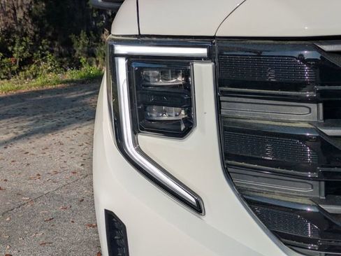New 2026 GMC Sierra 1500 Elevation AWD/4WD image 11