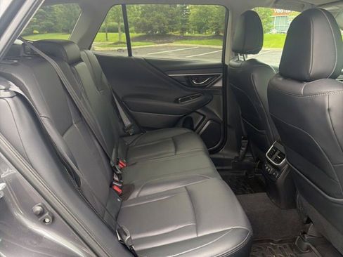 Used 2022 Subaru Outback Limited AWD/4WD image 24