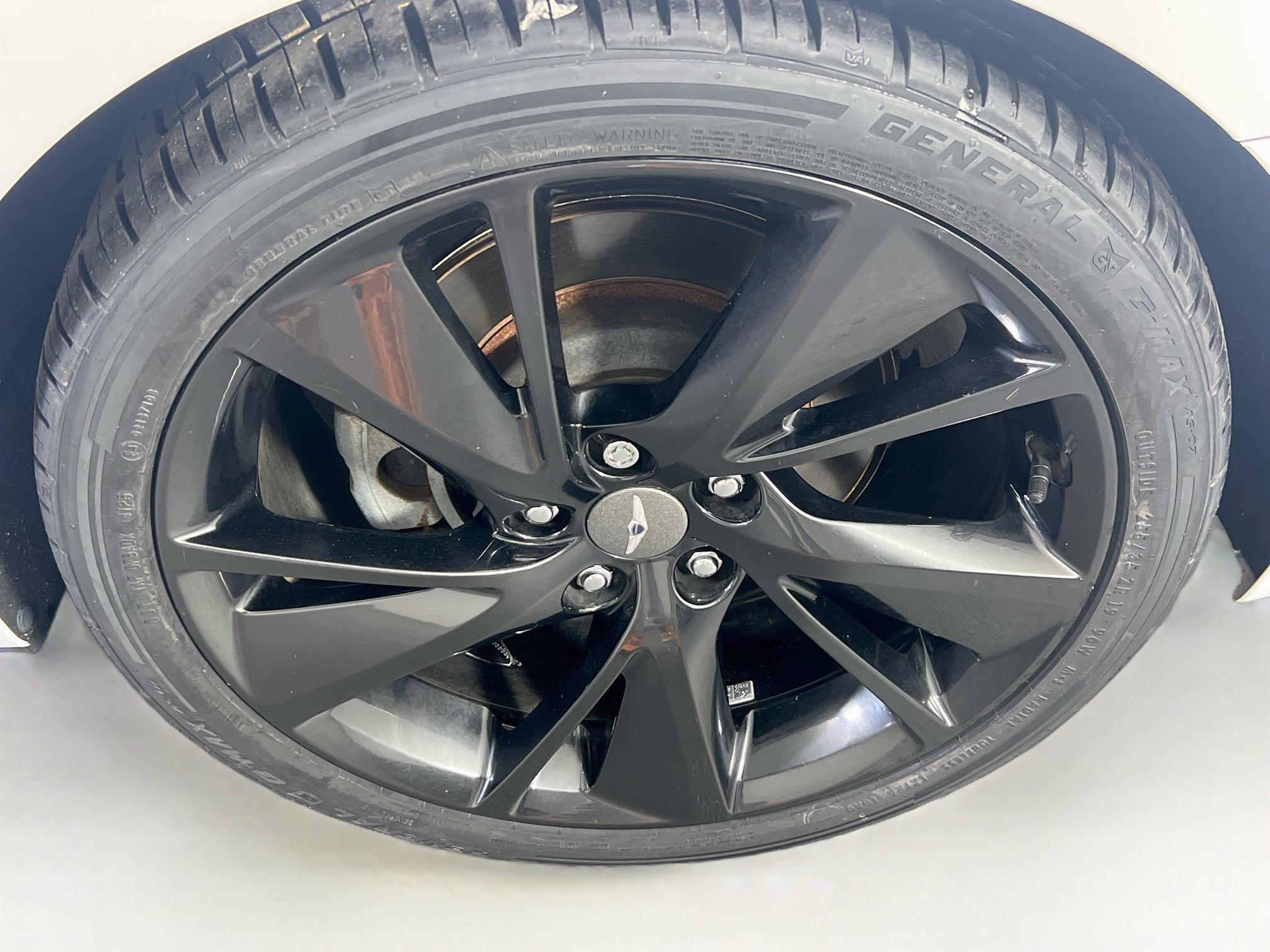 Used 2023 Genesis G70 2.0T w/ Sport Prestige Package AWD/4WD image 32