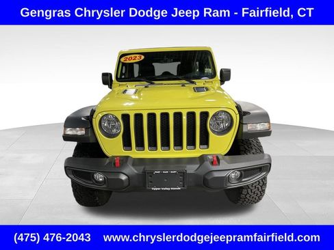 Used 2023 Jeep Wrangler Unlimited Rubicon w/ Cold Weather Group AWD/4WD image 2