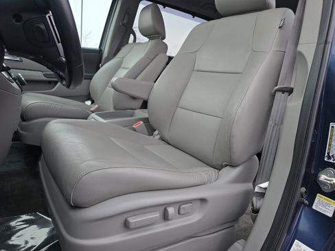 Used 2016 Honda Odyssey EX-L image 25