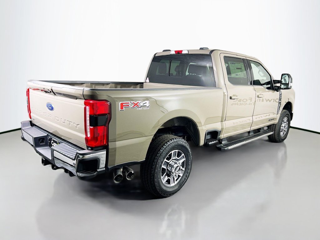 New 2026 Ford F350 Lariat w/ FX4 Off-Road Package AWD/4WD image 15