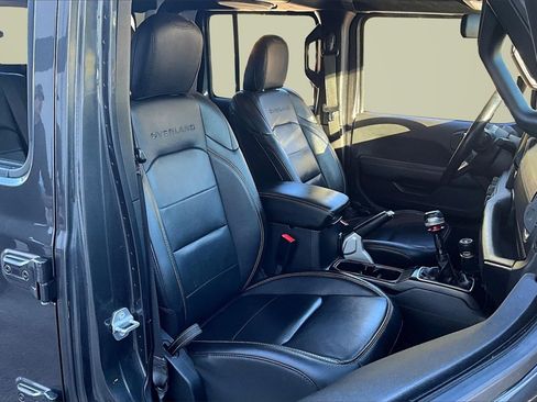 Used 2020 Jeep Gladiator Overland w/ LED Lighting Group image 26