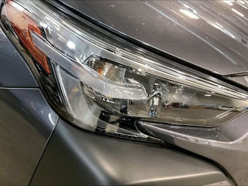 Used 2025 Subaru Outback Onyx Edition AWD/4WD image 28