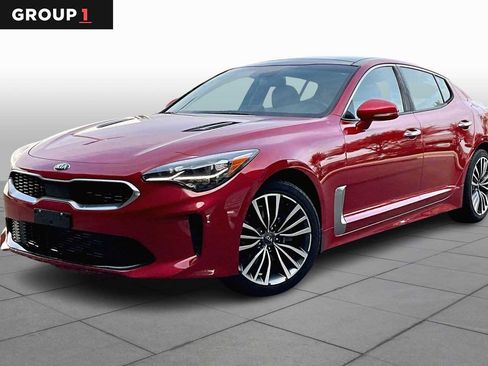 Used 2019 Kia Stinger Premium image 1