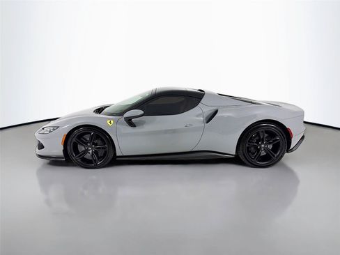 Used 2024 Ferrari 296 GTS RWD image 2