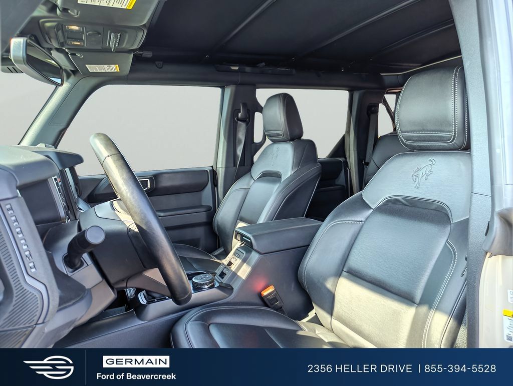 Certified 2025 Ford Bronco Badlands w/ Sasquatch Package AWD/4WD image 7