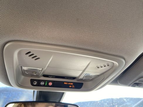 Used 2020 Chevrolet Malibu LS image 21