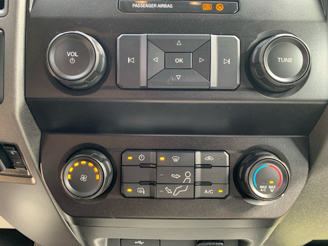Used 2022 Ford F250 XL w/ STX Appearance Package AWD/4WD image 21