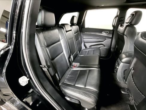Used 2018 Jeep Grand Cherokee Limited image 24