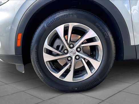 Used 2023 Buick Envision Essence image 10