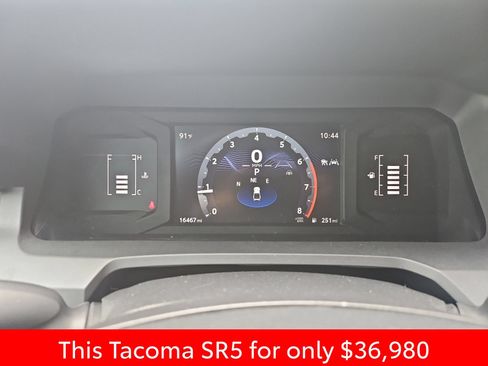 Used 2024 Toyota Tacoma SR5 AWD/4WD image 26