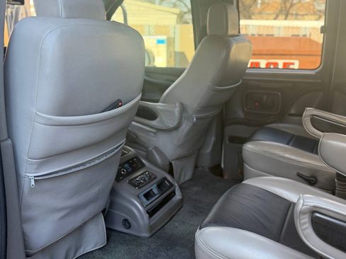 Used 2013 GMC Savana 1500 RWD image 22