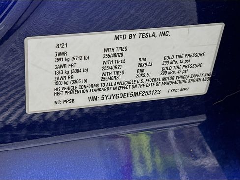 Used 2021 Tesla Model Y Long Range AWD/4WD image 12