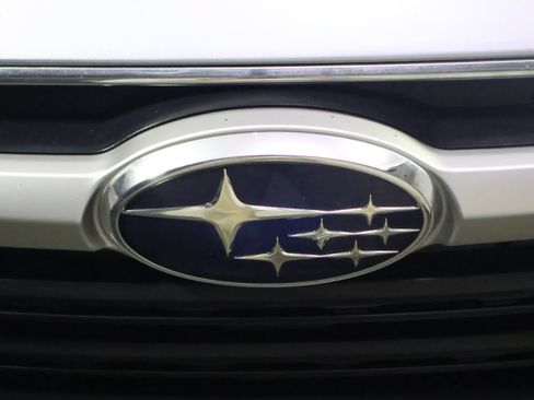 Used 2020 Subaru Outback Limited AWD/4WD image 18