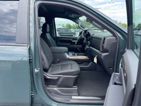 New 2026 Chevrolet Silverado 2500 LT w/ Trail Boss Package AWD/4WD image 15