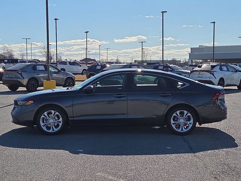 Used 2023 Honda Accord LX image 3
