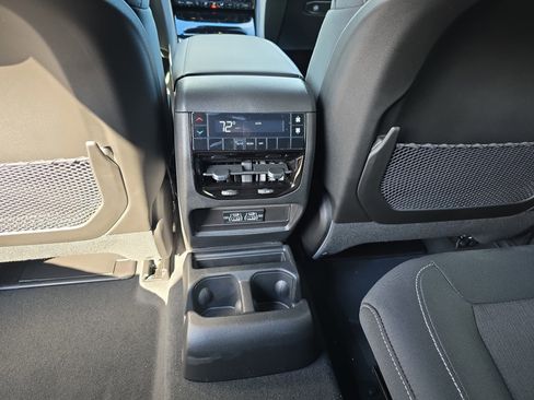 New 2026 Jeep Grand Cherokee L Laredo AWD/4WD image 32