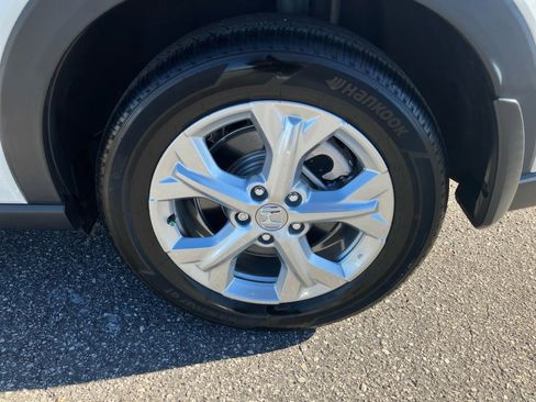 Certified 2023 Honda HR-V LX image 25