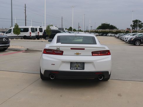 Used 2018 Chevrolet Camaro LT w/ RS Package image 4