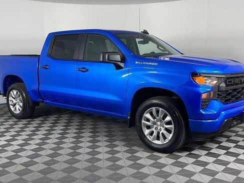 New 2025 Chevrolet Silverado 1500 Custom image 2
