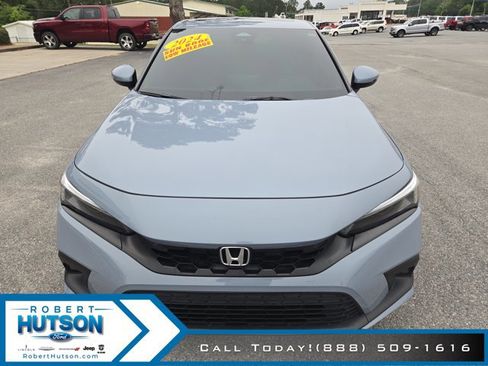 Used 2024 Honda Civic Sport Touring image 3