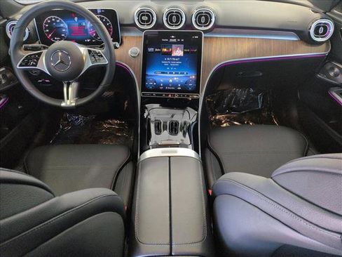 Used 2025 Mercedes-Benz C 300 Sedan image 19