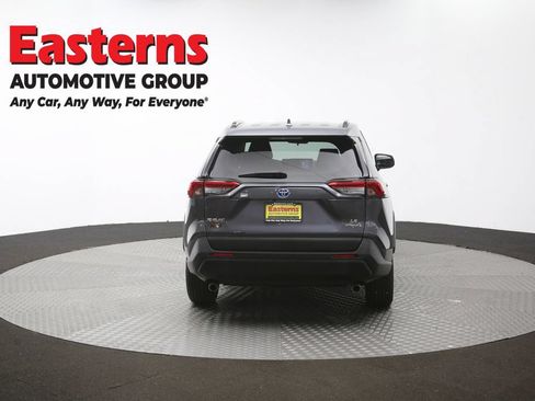 Used 2023 Toyota RAV4 LE AWD/4WD image 35