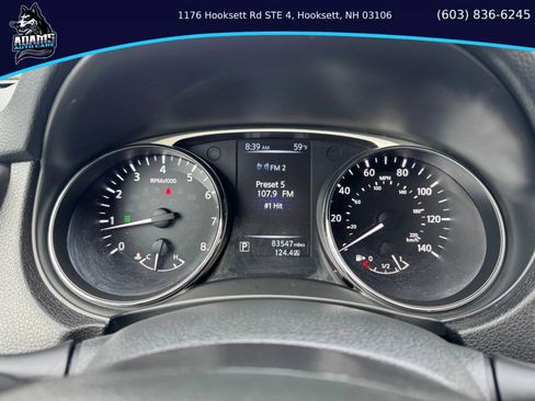 Used 2014 Nissan Rogue SV image 19